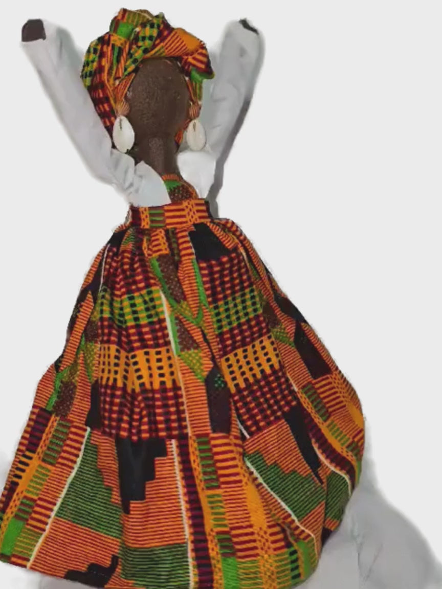 Sista Kente Love